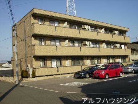 トレビナフェリーチェの外観