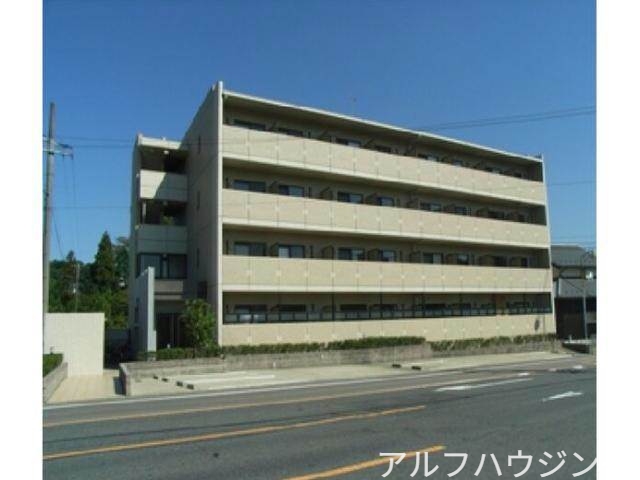 可児ハイツの外観