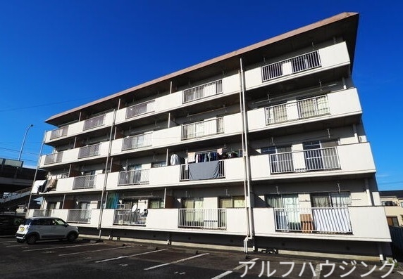倉知マンションの外観
