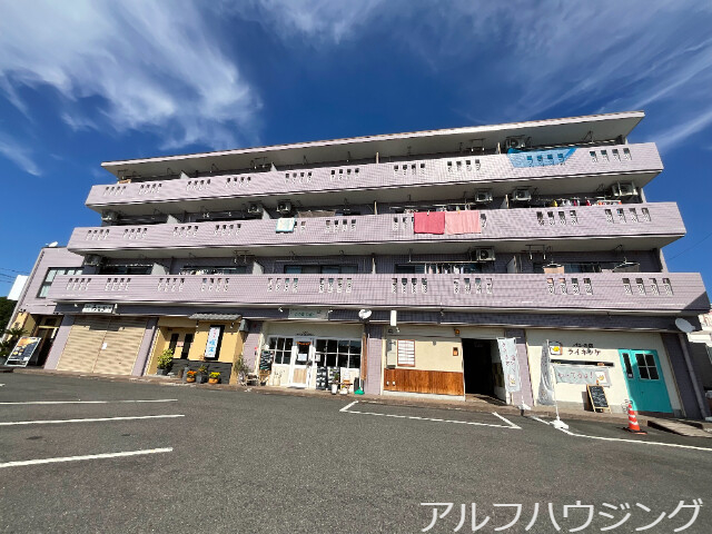 レオパレス宝の外観