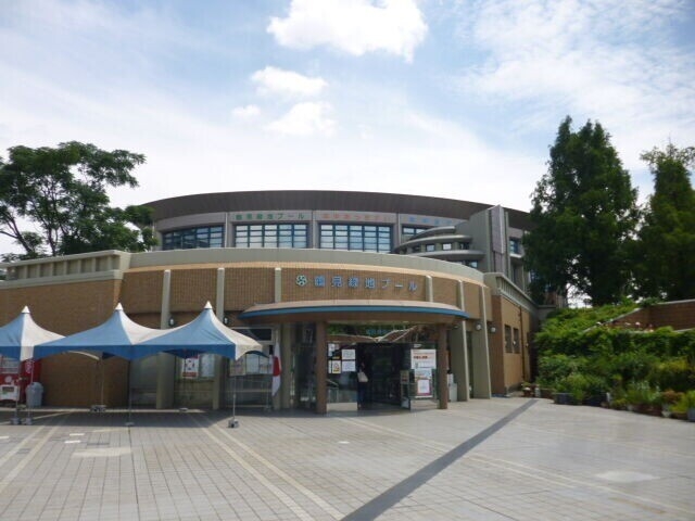 鶴見緑地プール