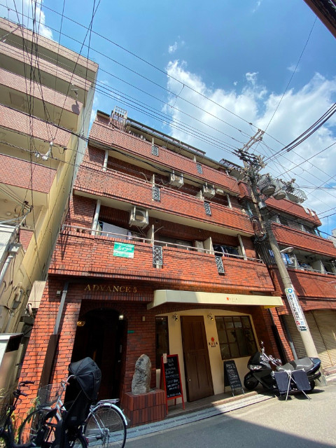 ＡＤＶＡＮＣＥ５の外観