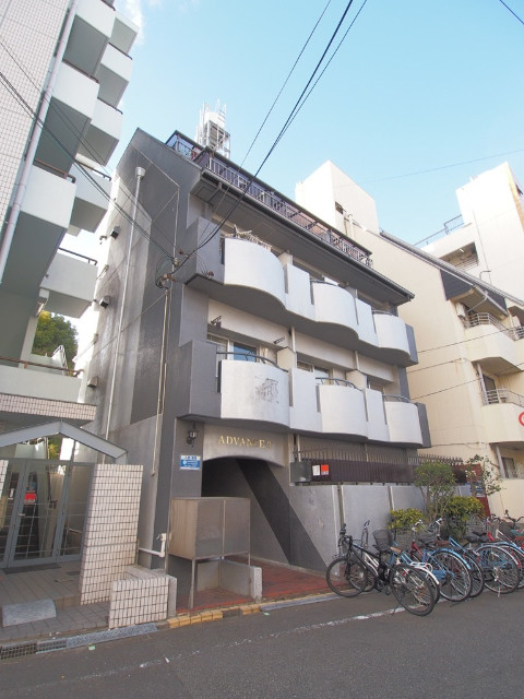 ＡＤＶＡＮＣＥ３の外観