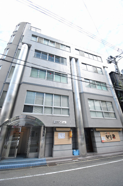 トゥリオーニ土佐堀