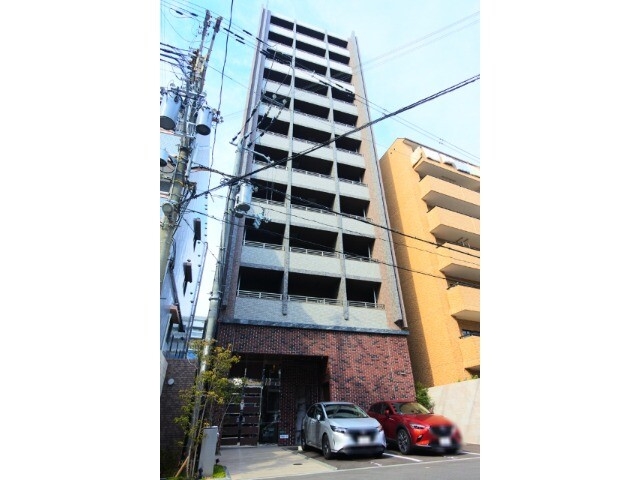 Ｍｉｄ　Ｃｏｕｒｔ　Ｈｉｇａｓｈｉｍｉｋｕｎｉの外観