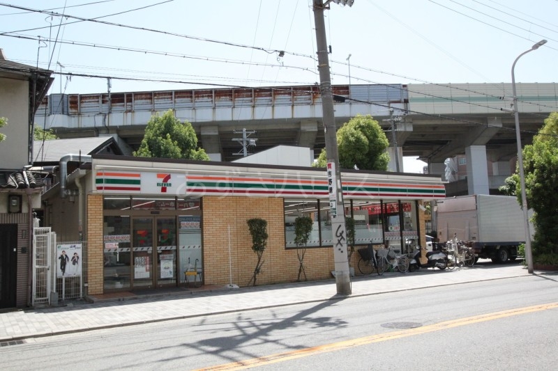 セブンイレブン大阪松崎町4丁目店 セブンイレブン大阪松崎町4丁目店