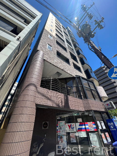 メゾンキコー靭本町の外観