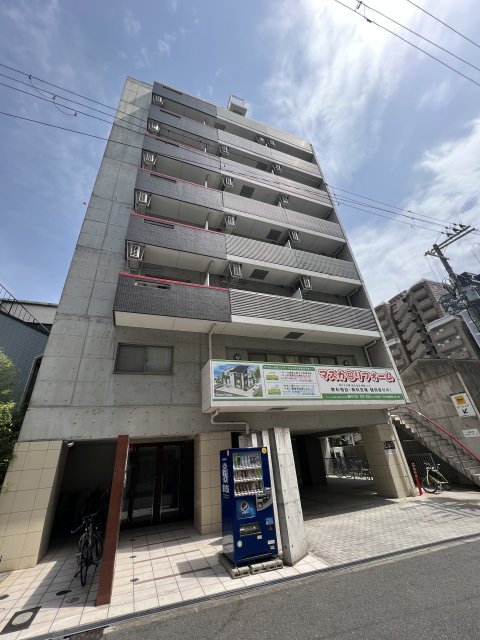 セレブコート安堂寺の外観