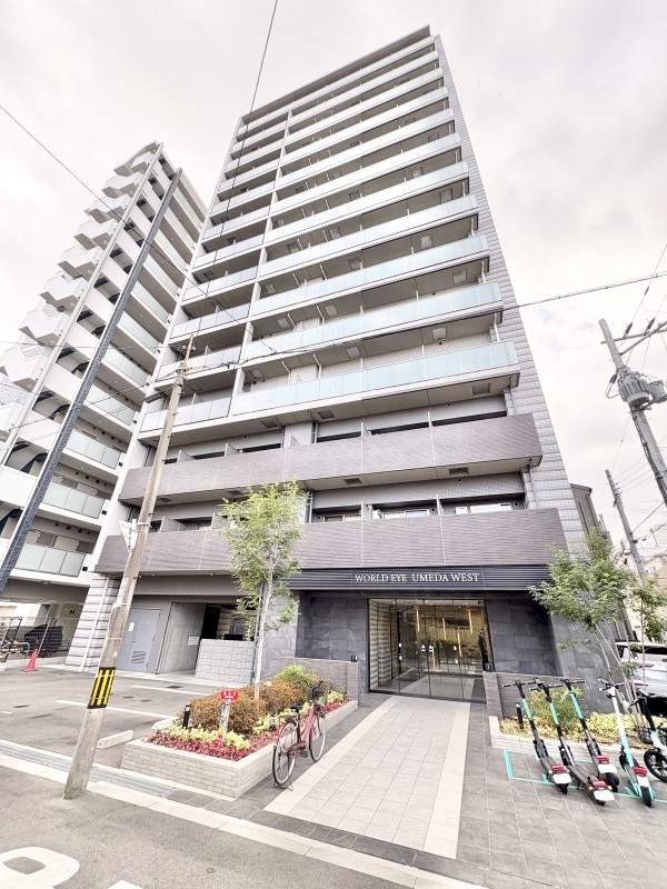 ワールドアイ梅田ＷＥＳＴ