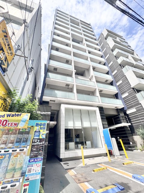 レジェンドール心斎橋イーストの外観