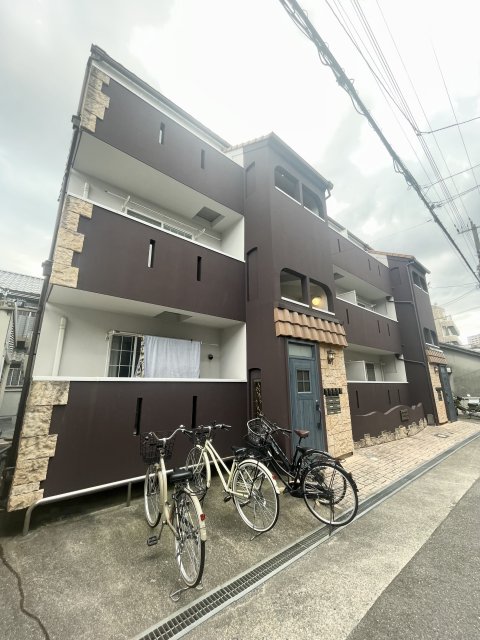 ネイクレスト三国本町