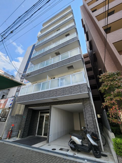 ＡＫ－ＰＬＡＣＥ塚本の外観