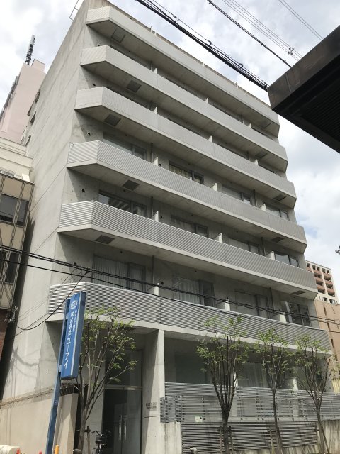 ベルニーニ南森町の外観