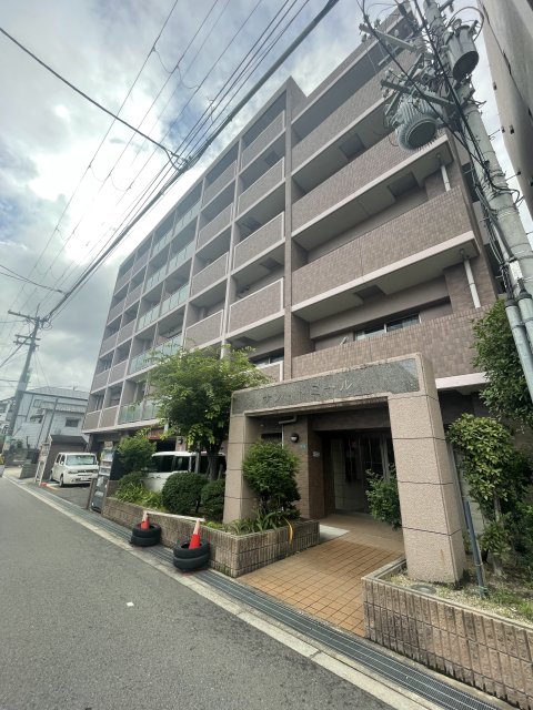 サン・ドミール