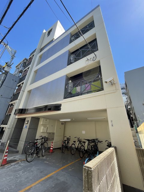 十三ホワイティ