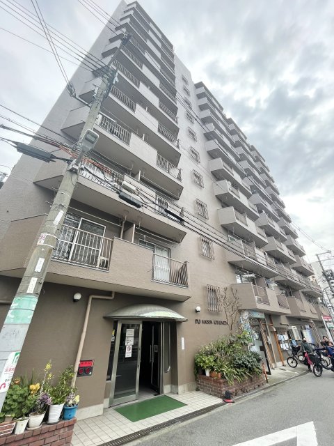 メゾン北梅田の外観