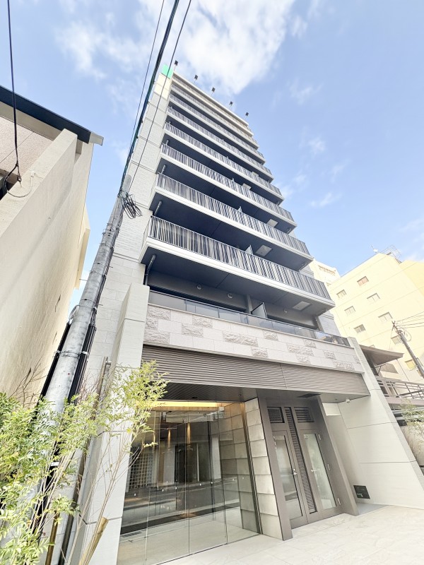 ルフォンプログレ南森町の外観