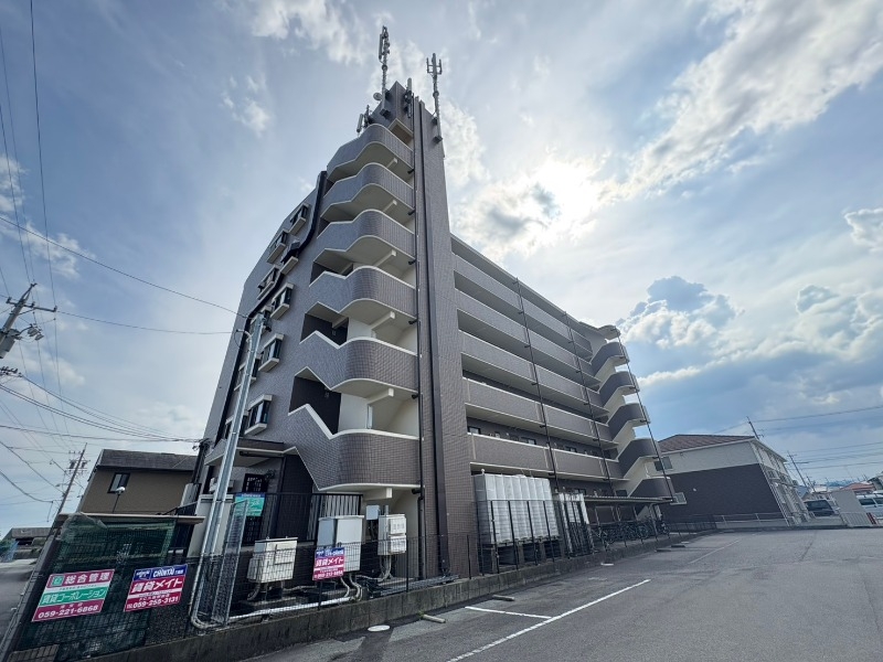 高茶屋豊城の外観
