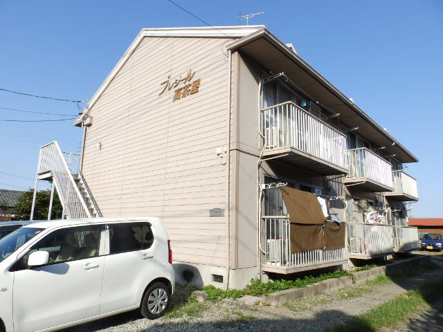 プレジール高茶屋の外観