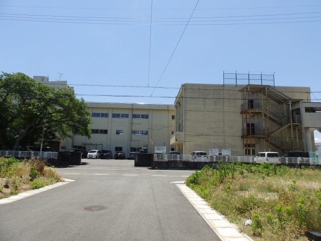 津市立南郊中学校 津市立南郊中学校