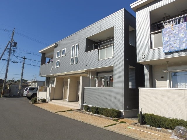 ルサルカ　Ａ棟の外観