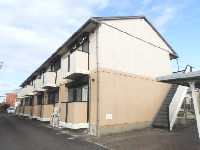 Ｍ’ｓ　ｃｏｕｒｔの外観