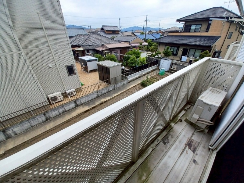 バルコニー バルコニー