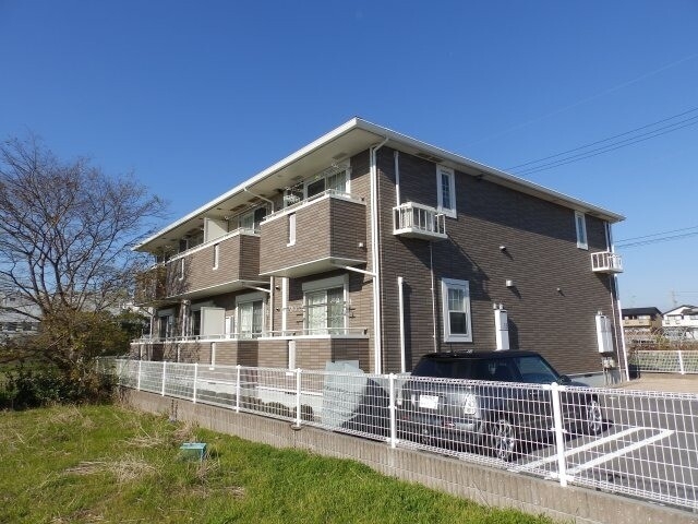 ミラベルの外観