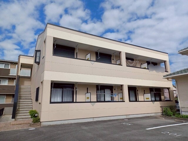 ギャルソニエール泉の外観