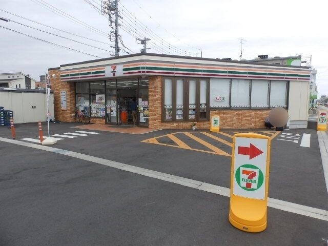 セブンイレブン津市栄町4丁目店 セブンイレブン津市栄町4丁目店