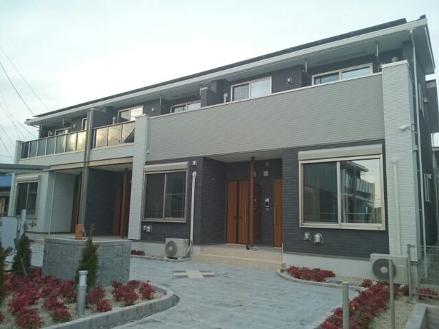 スクエア日永西Ⅱの外観 スクエア日永西Ⅱの外観