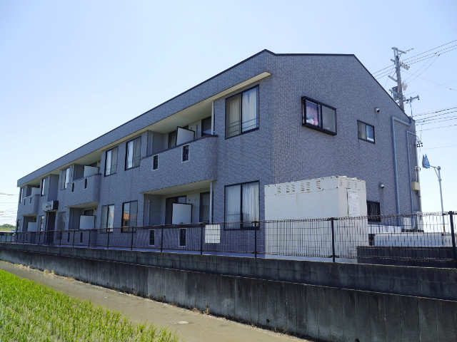 コンフォート楠の外観