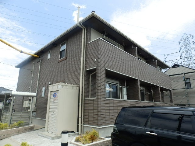 クロシェット・エムの外観