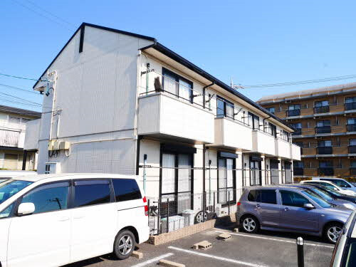 アドミラブールＡ棟の外観