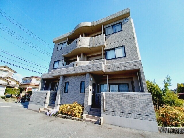 ダブルイーグル　Ａ棟の外観