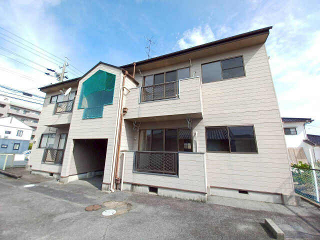 ラフトリー日永の外観