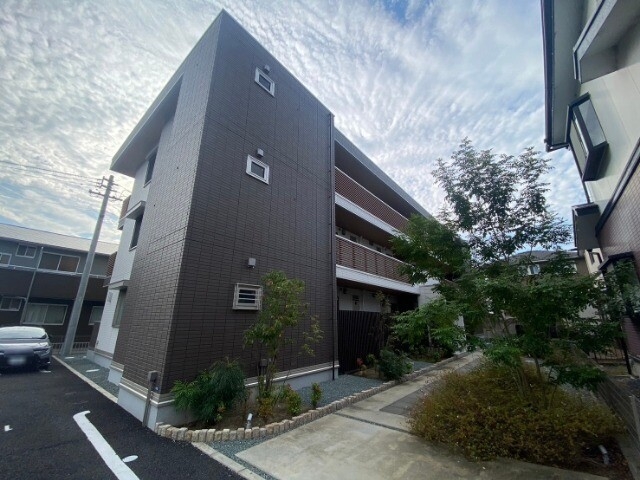 グランドネーフルときわの外観