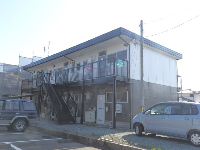 中川荘の外観
