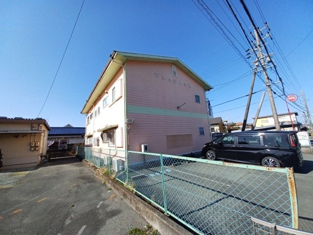 ブリッジハウスの外観