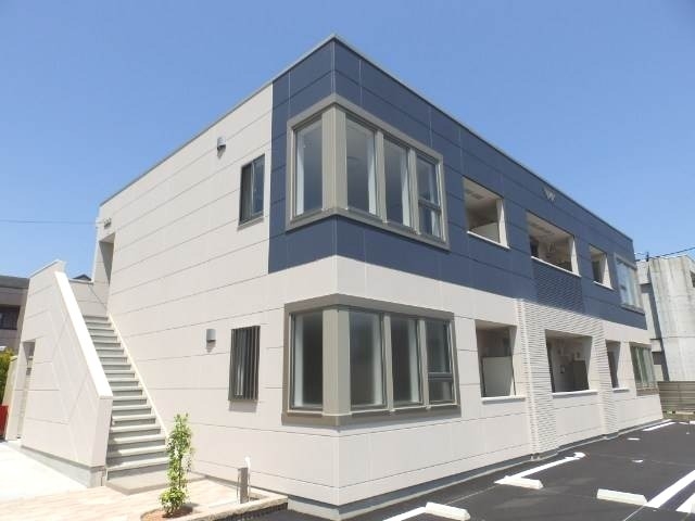 グランディール五番館の外観