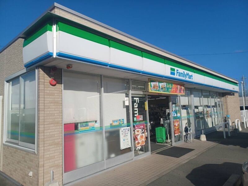 ファミリーマート津みなみ店 ファミリーマート津みなみ店