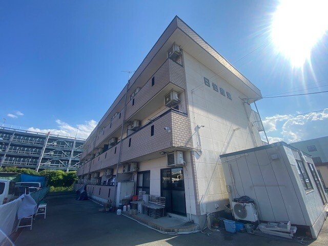 日伯産業の外観