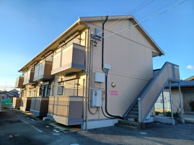 プレーヌハイツの外観