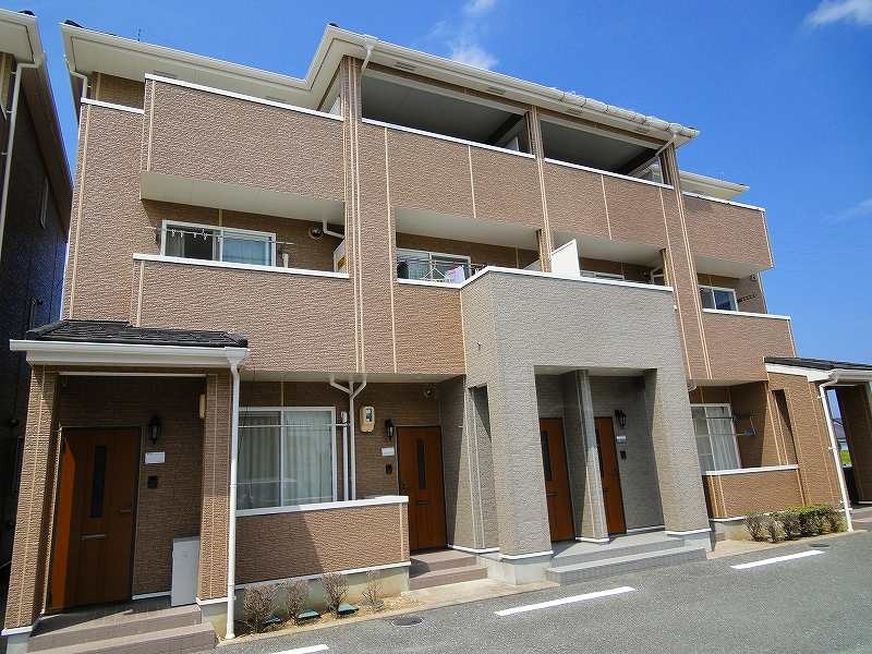 シャルマンＴ２　Ａ棟の外観