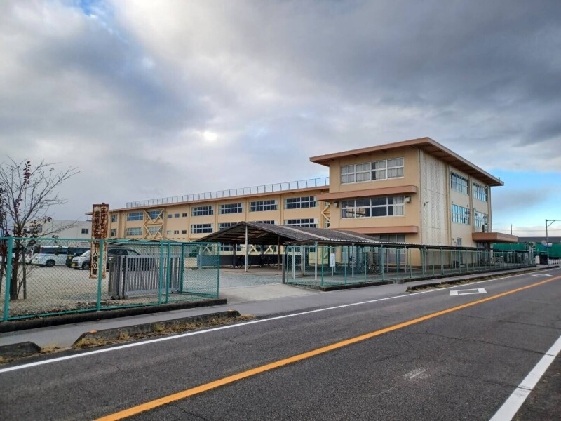 松阪市立三雲中学校 松阪市立三雲中学校