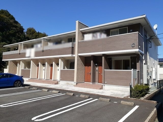 プティ　ヴェルジェ　Ｃ棟の外観