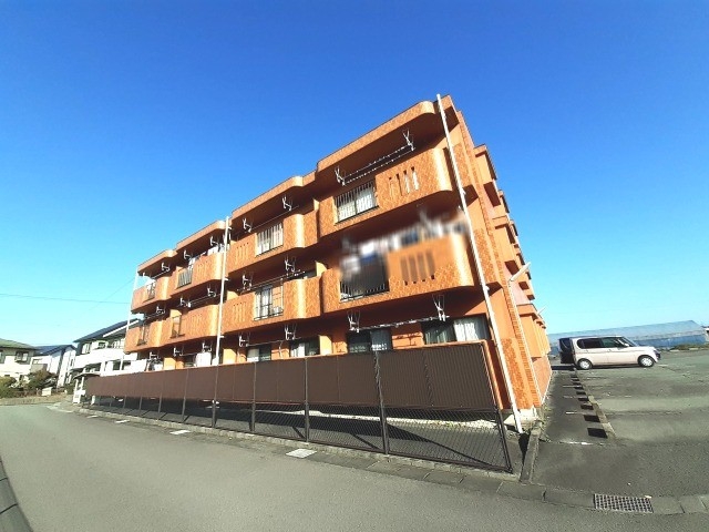 マンション大山の外観