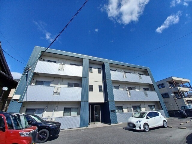 ベルメゾンキョーワの外観