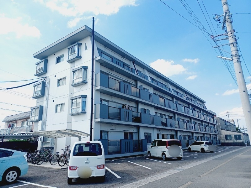 第一杉の木ハイツの外観