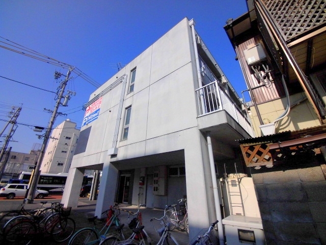 アメニティ２１の外観